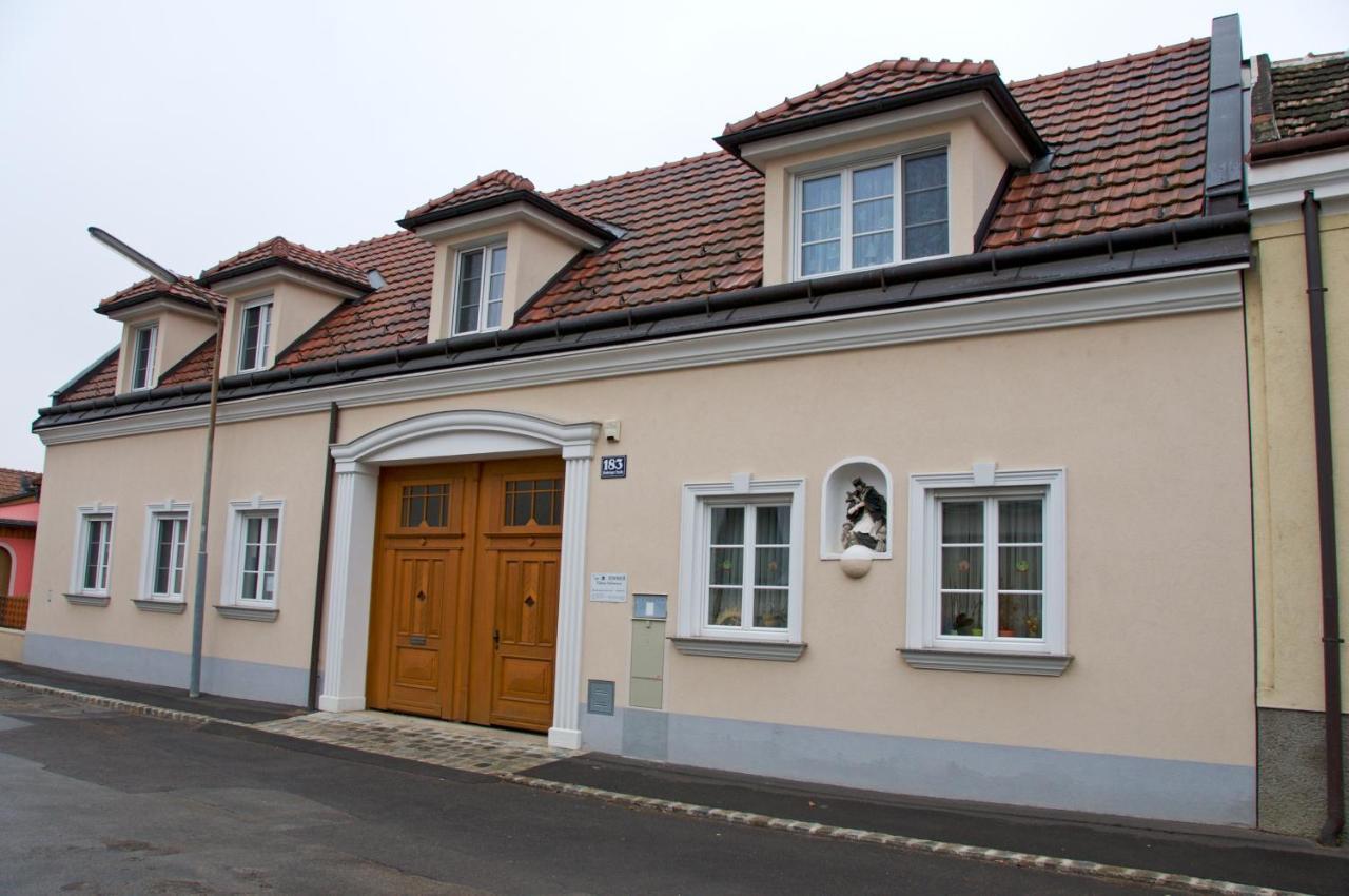 Privatzimmer Familie Schwarz Wien Ngoại thất bức ảnh