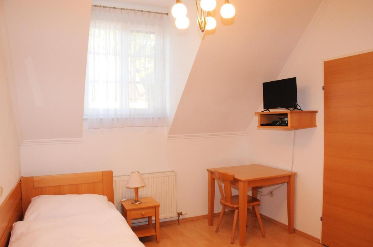 Privatzimmer Familie Schwarz Wien Phòng bức ảnh